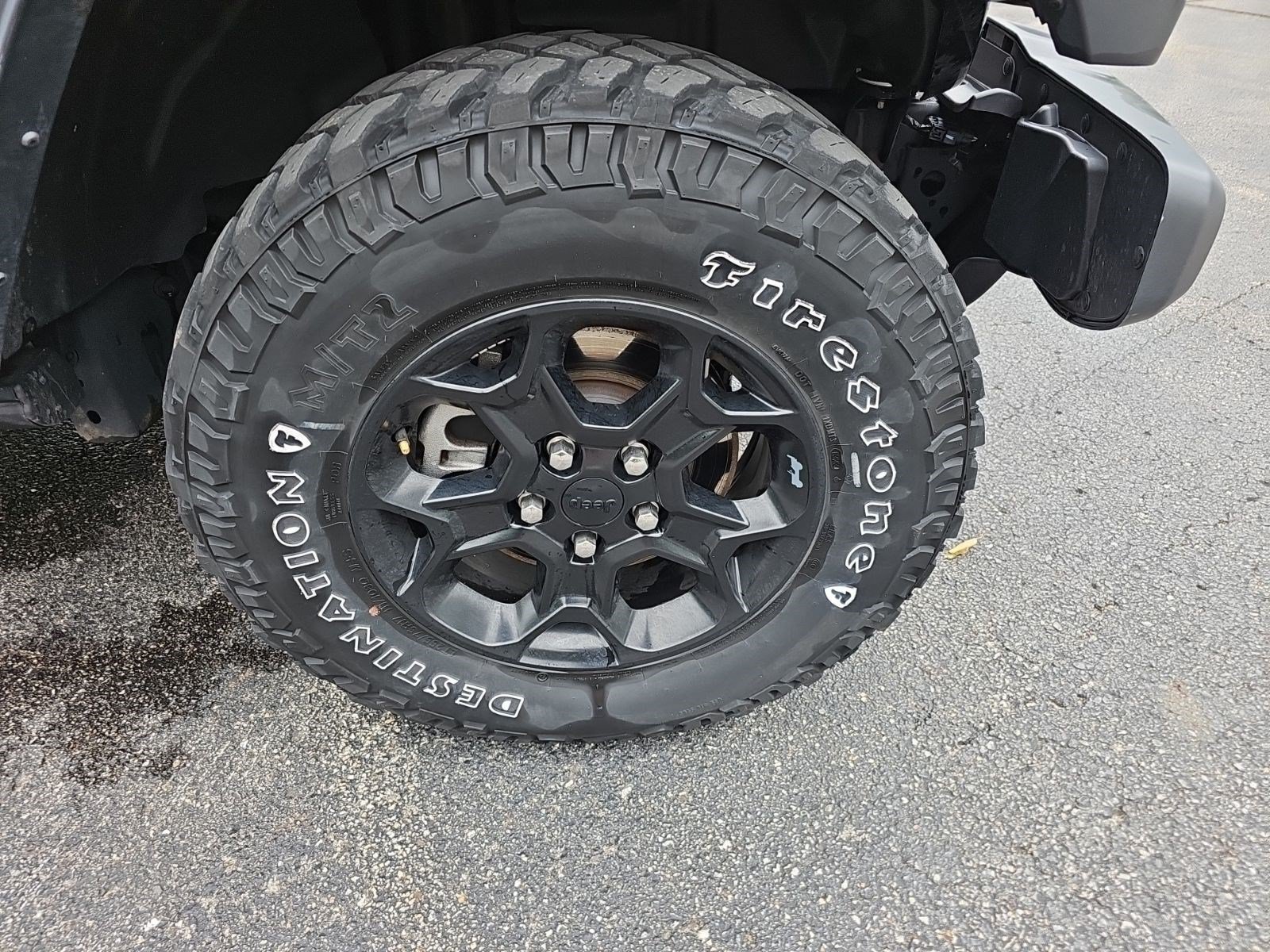 Used 2023 Jeep Wrangler Unlimited w/ Cold Weather Group AWD/4WD image 10