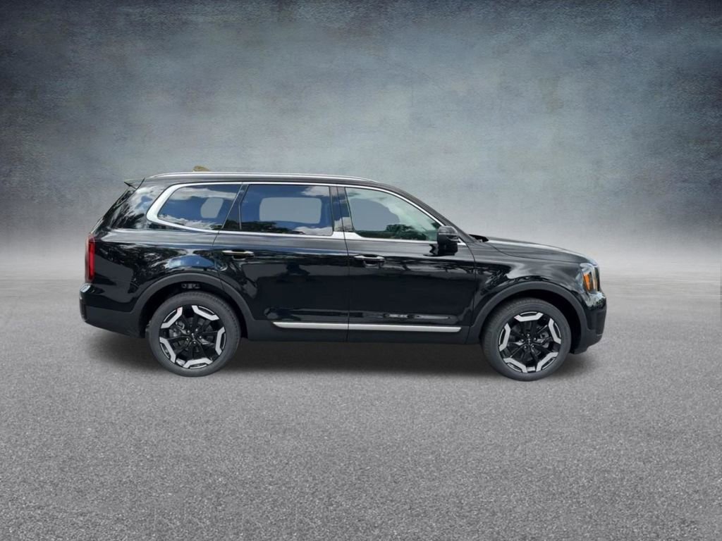 Used 2025 Kia Telluride S image 25