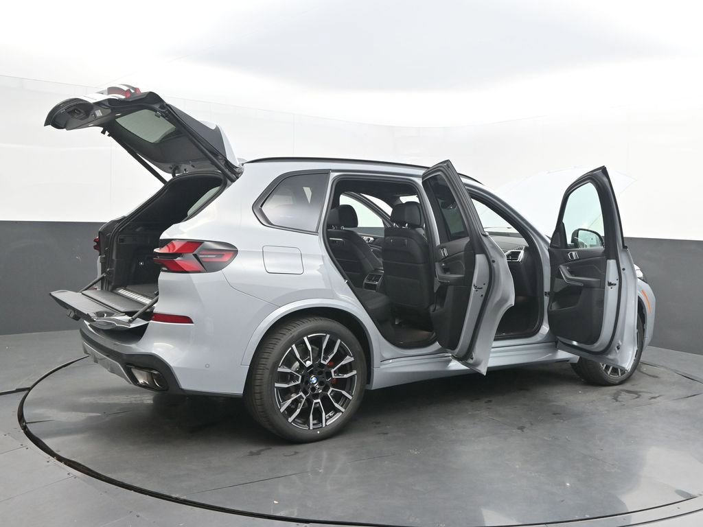 New 2026 BMW X5 xDrive50e AWD/4WD image 50