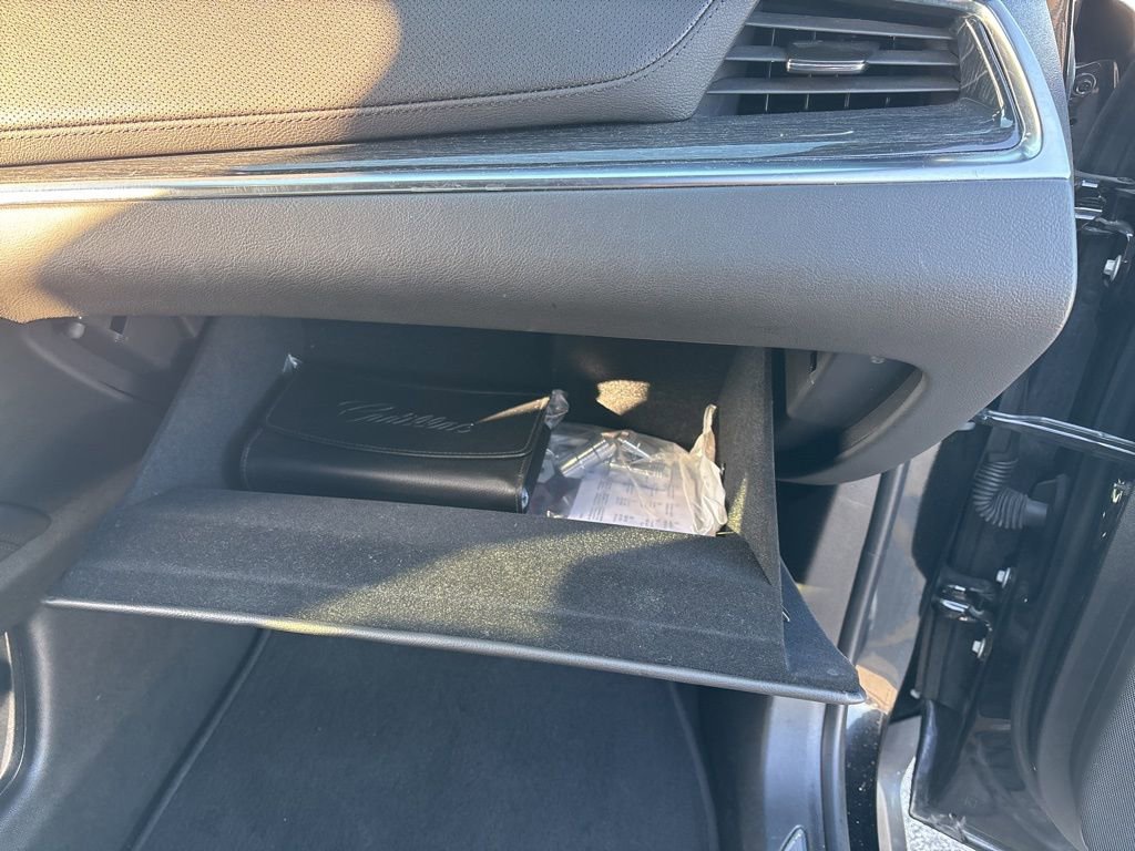 Used 2022 Cadillac XT5 Premium Luxury image 33