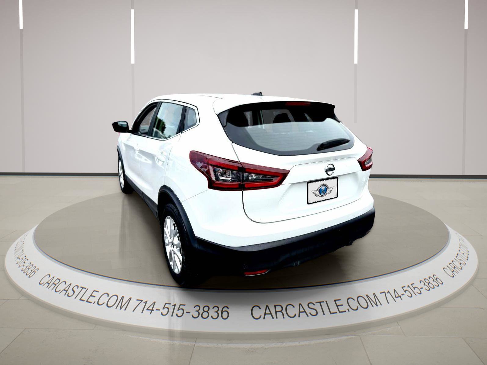 Used 2021 Nissan Rogue Sport S FWD image 2