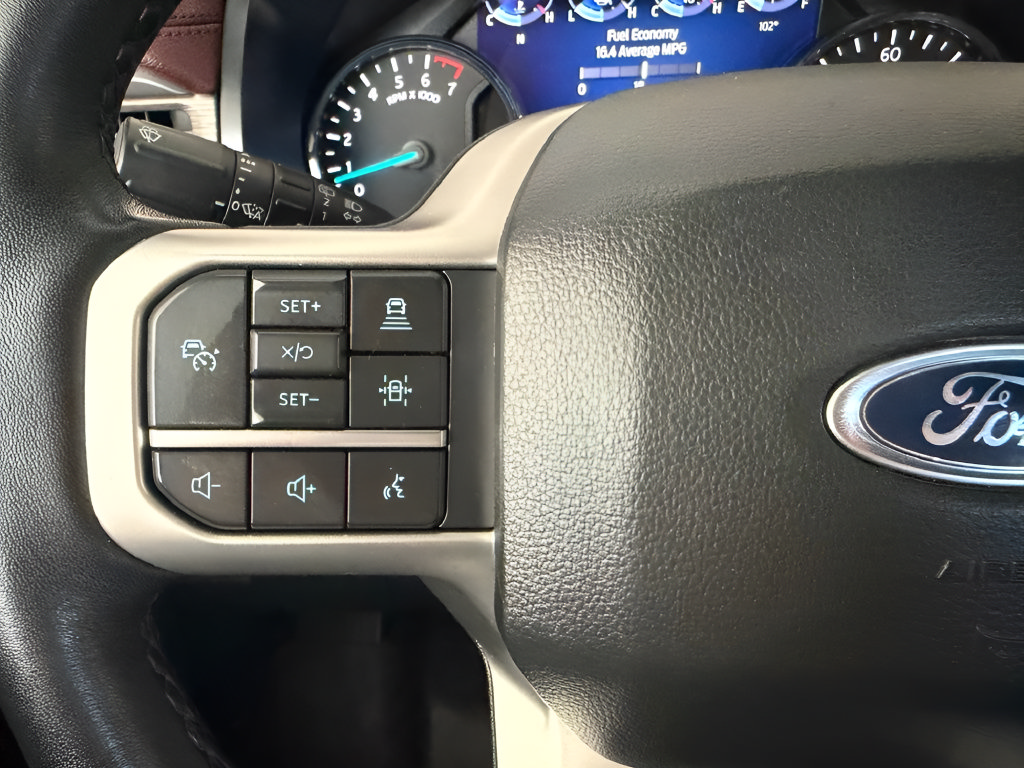 Used 2023 Ford Expedition Limited RWD image 18