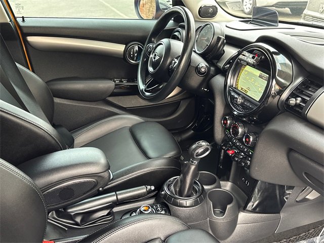 Used 2015 MINI Cooper S image 13