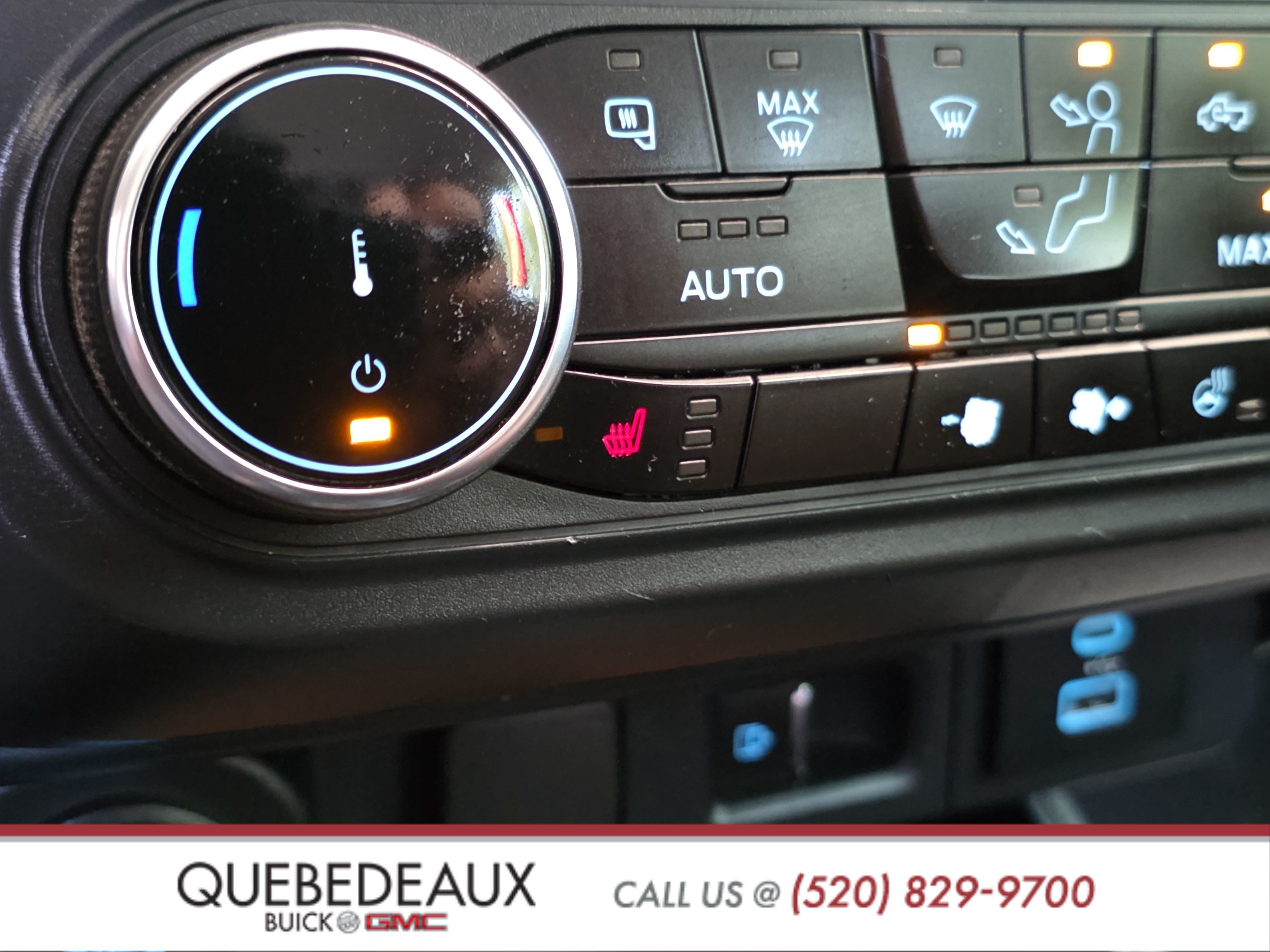 Used 2023 Ford Maverick Lariat w/ Lariat Luxury Package FWD image 19