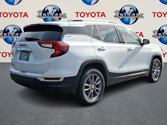 Used 2024 GMC Terrain SLT image 9