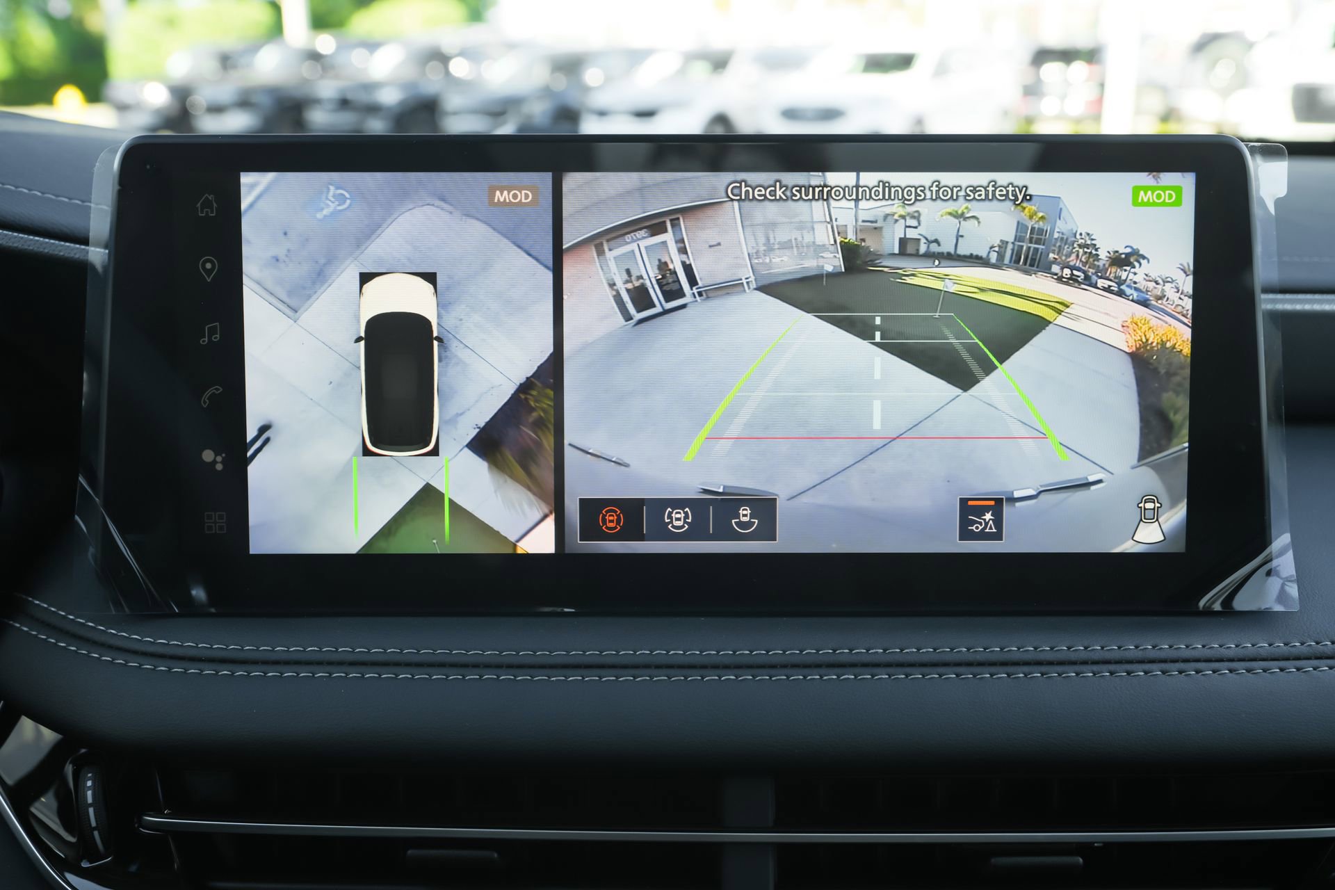 New 2026 INFINITI QX60 Luxe w/ Cargo Package image 13