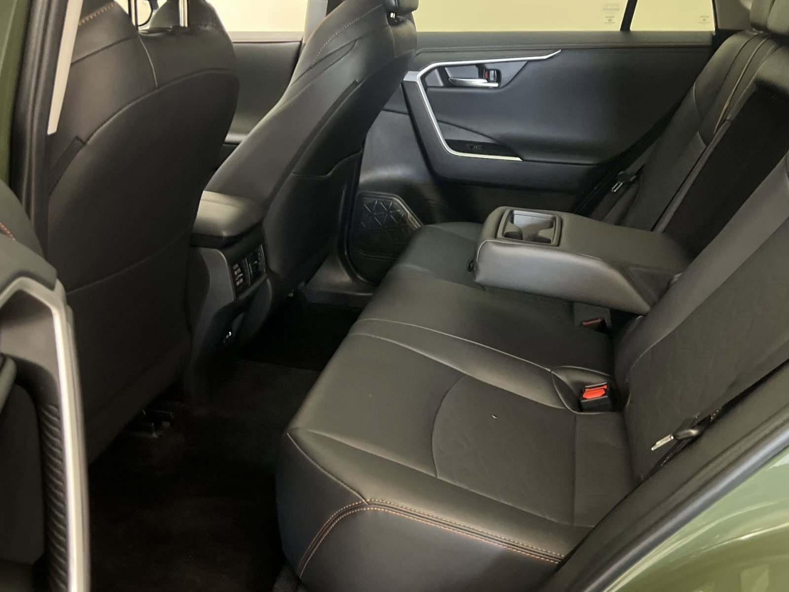 Used 2024 Toyota RAV4 Adventure w/ Convenience Package AWD/4WD image 24