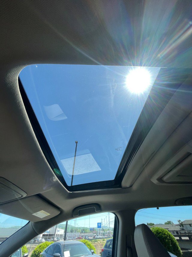 Used 2017 Honda Pilot Touring image 43