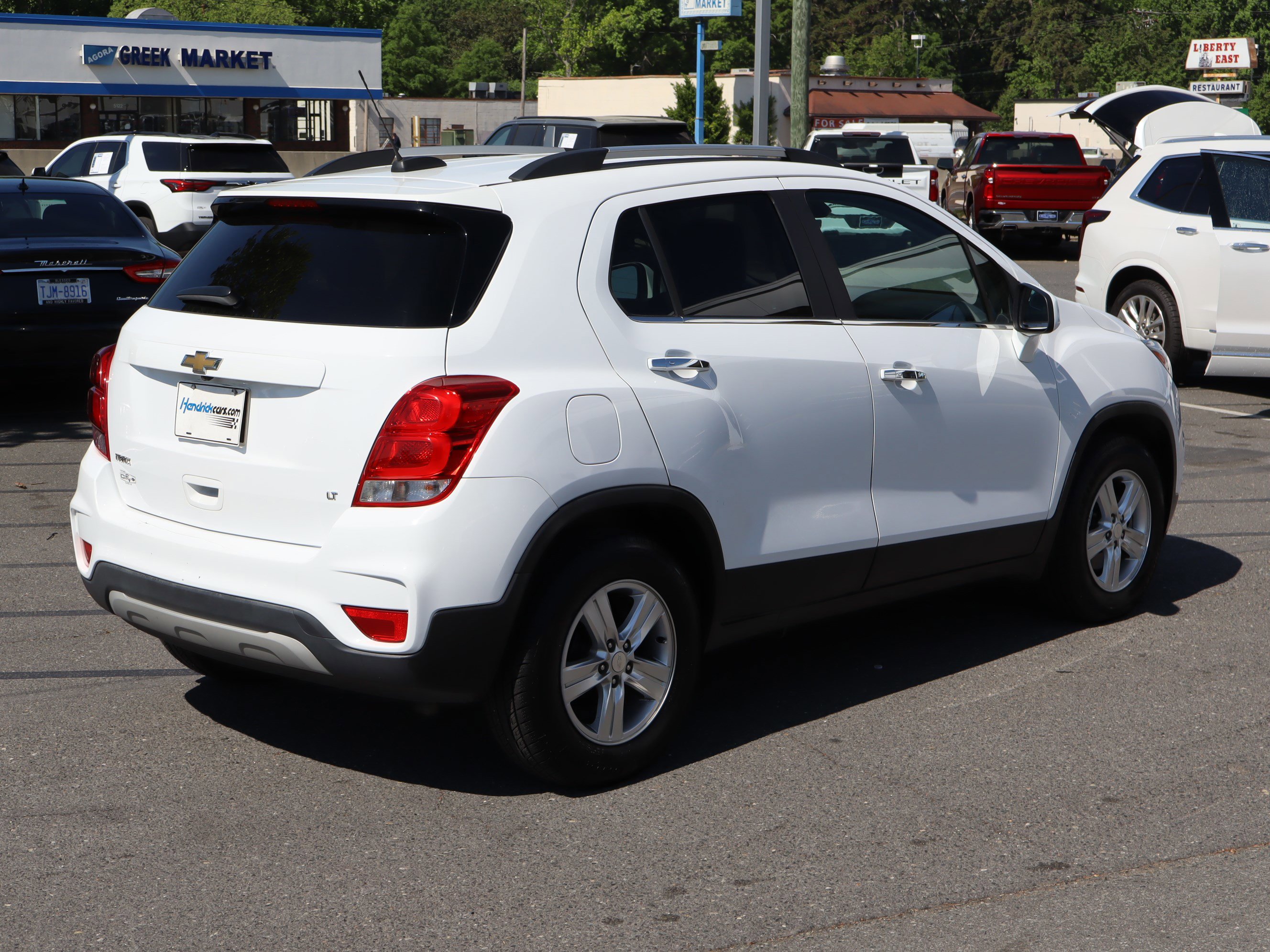 Used 2018 Chevrolet Trax LT w/ LT Convenience Package image 10