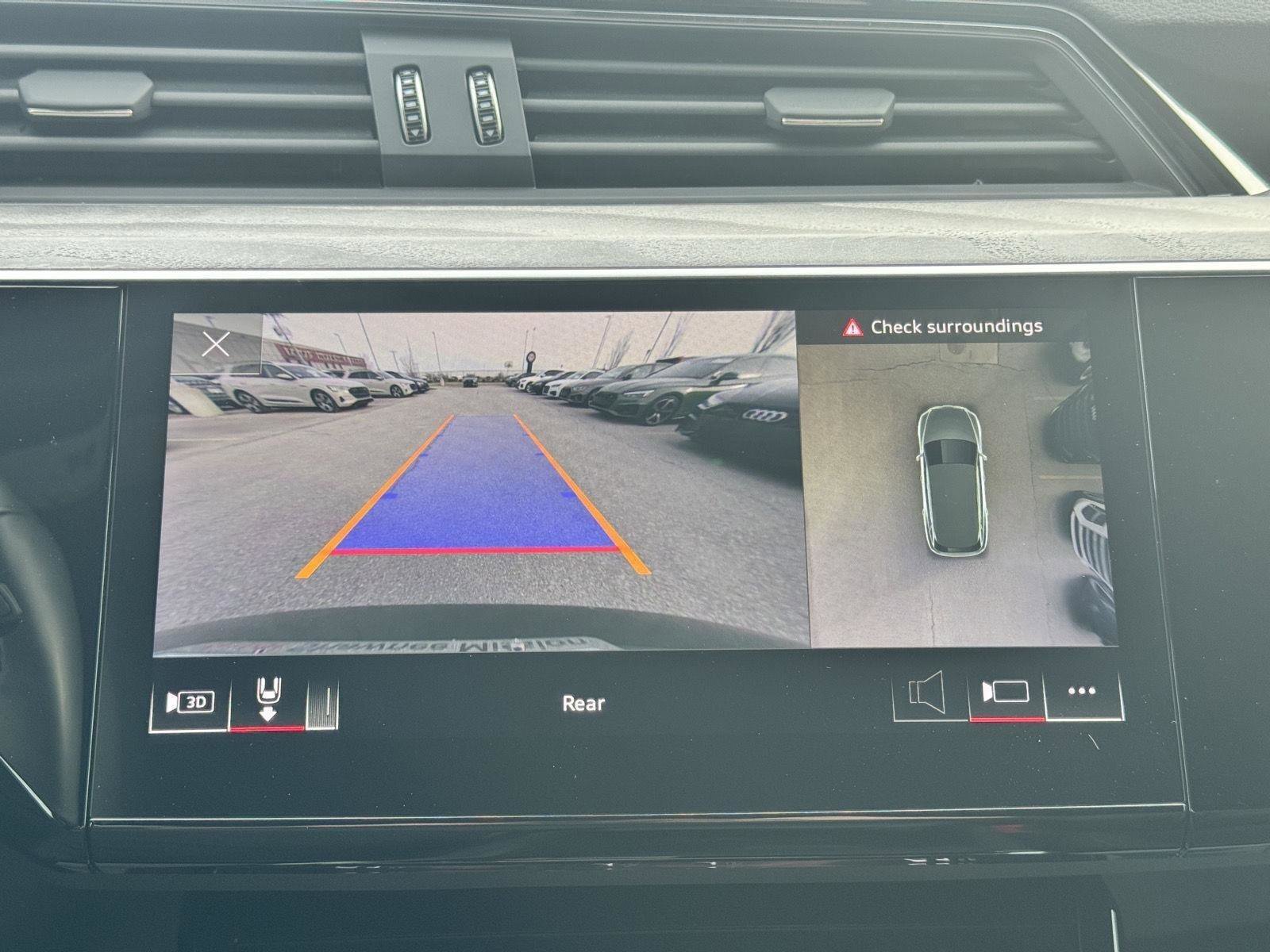 Used 2022 Audi e-tron Premium Plus image 14