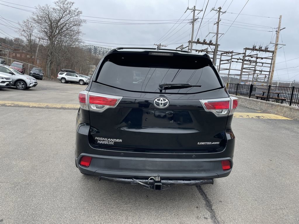 Used 2014 Toyota Highlander Limited image 4