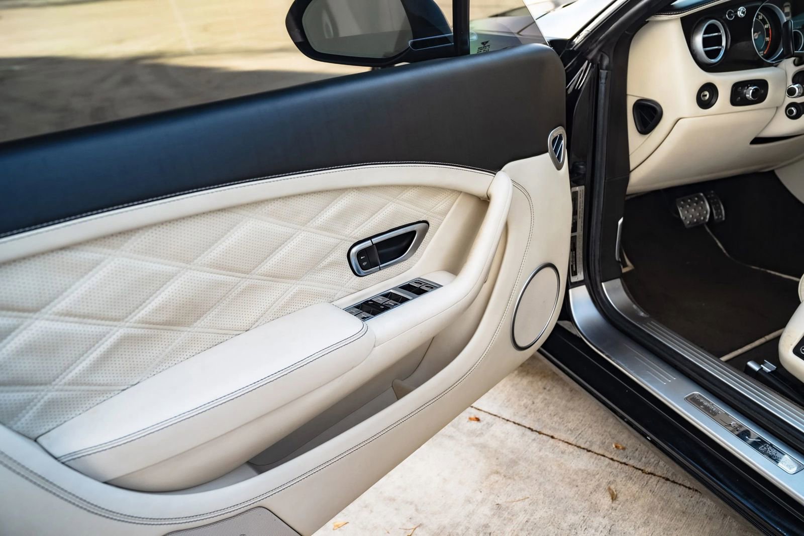 Used 2014 Bentley Continental GT Speed image 28