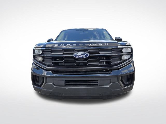 Certified 2025 Ford Expedition Active RWD image 3