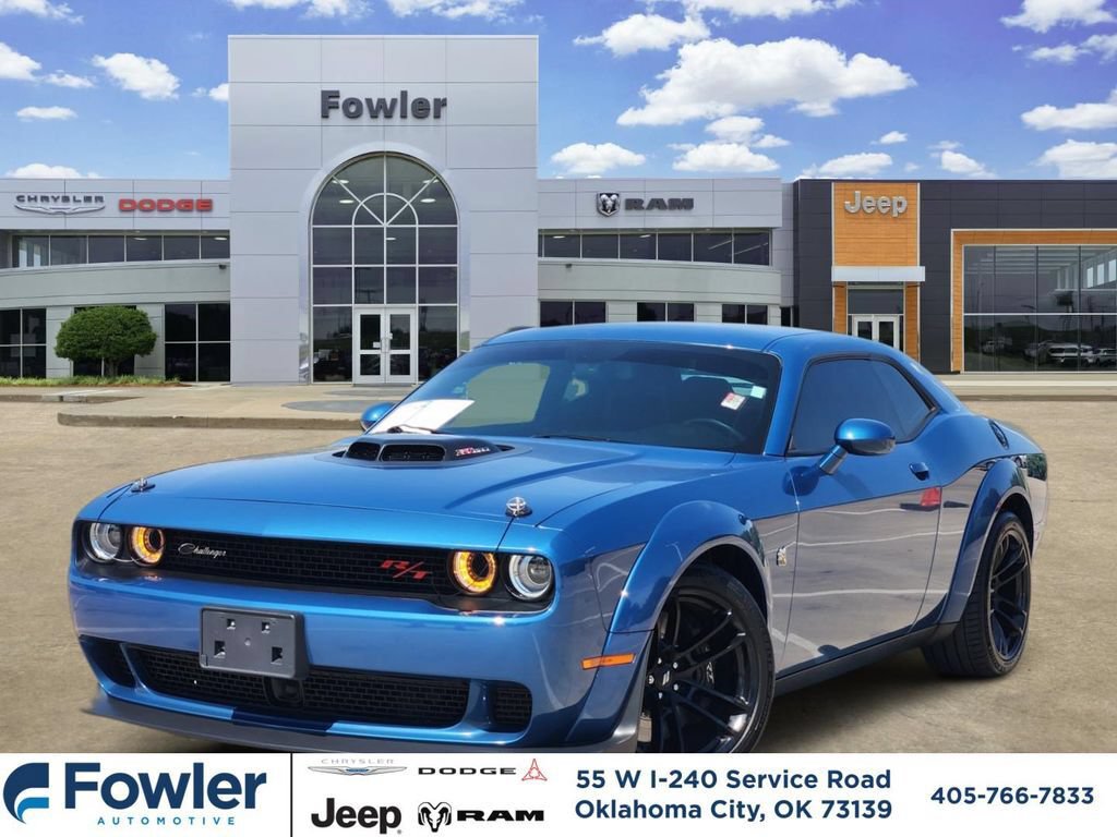 Used 2023 Dodge Challenger R/T Scat Pack RWD image 1