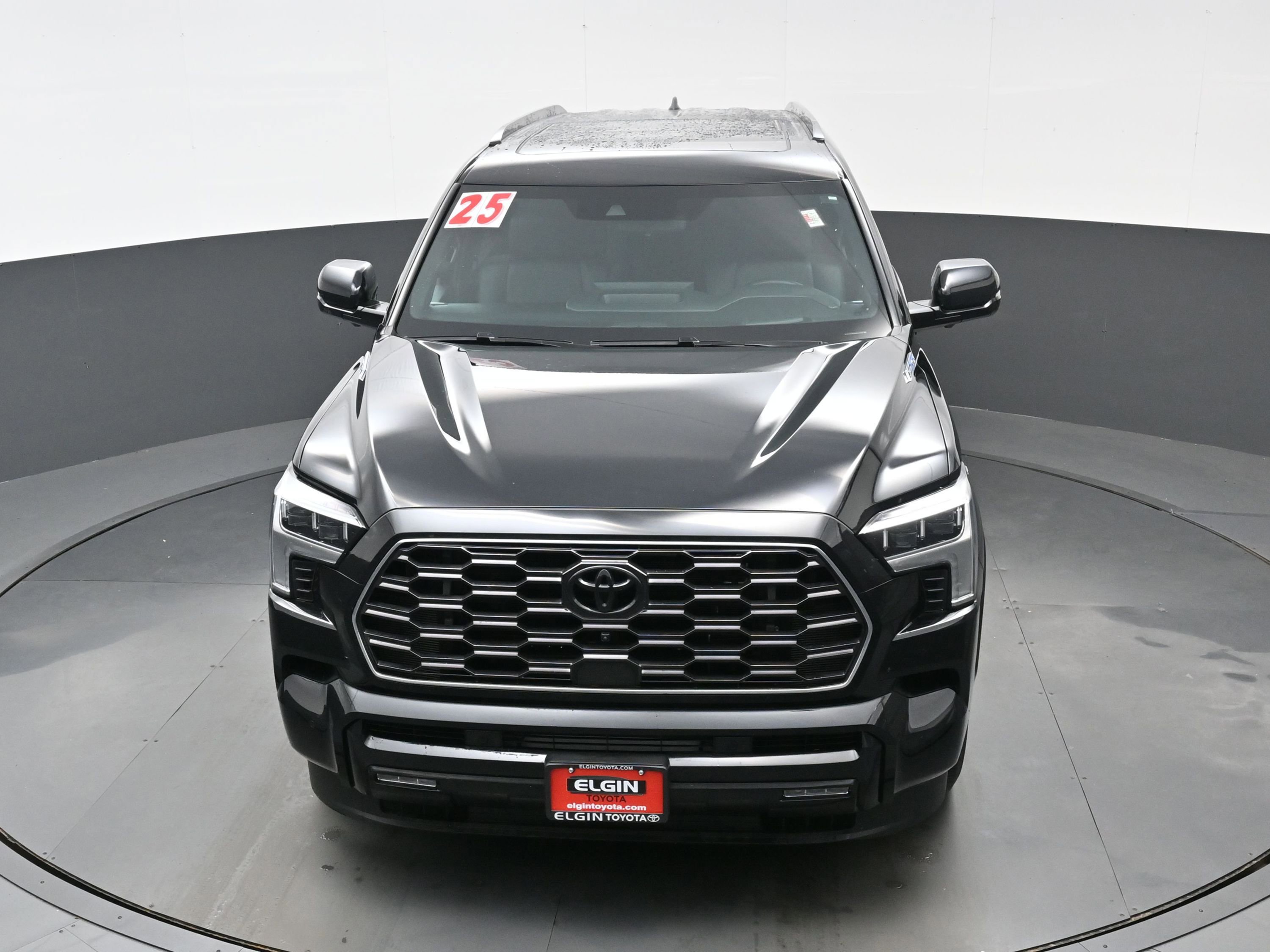 Used 2025 Toyota Sequoia Platinum image 38