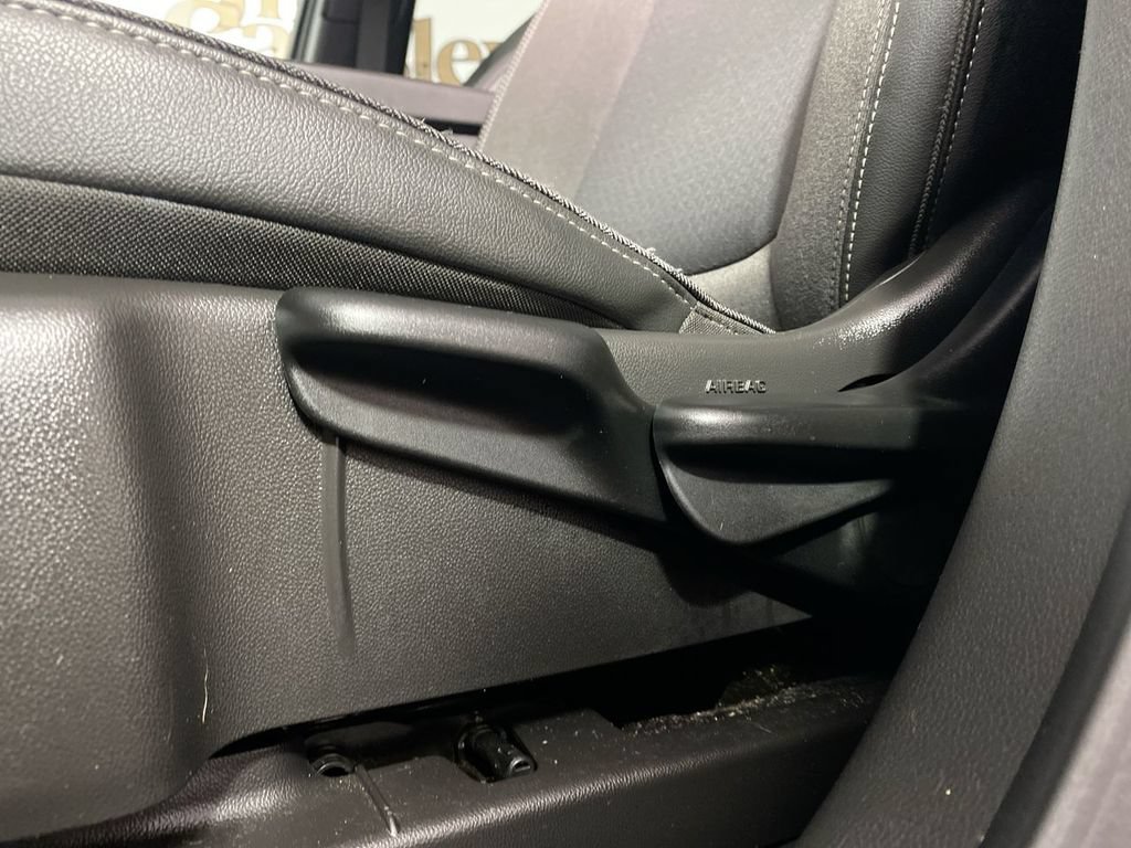 Certified 2024 Buick Encore GX Preferred FWD image 12