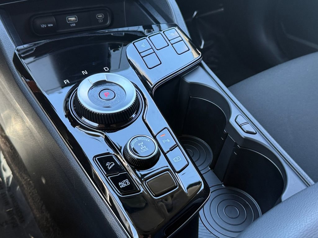 Used 2025 Kia Sportage LX image 22