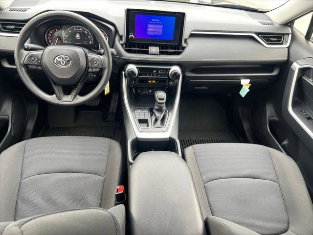 Certified 2025 Toyota RAV4 LE AWD/4WD image 18