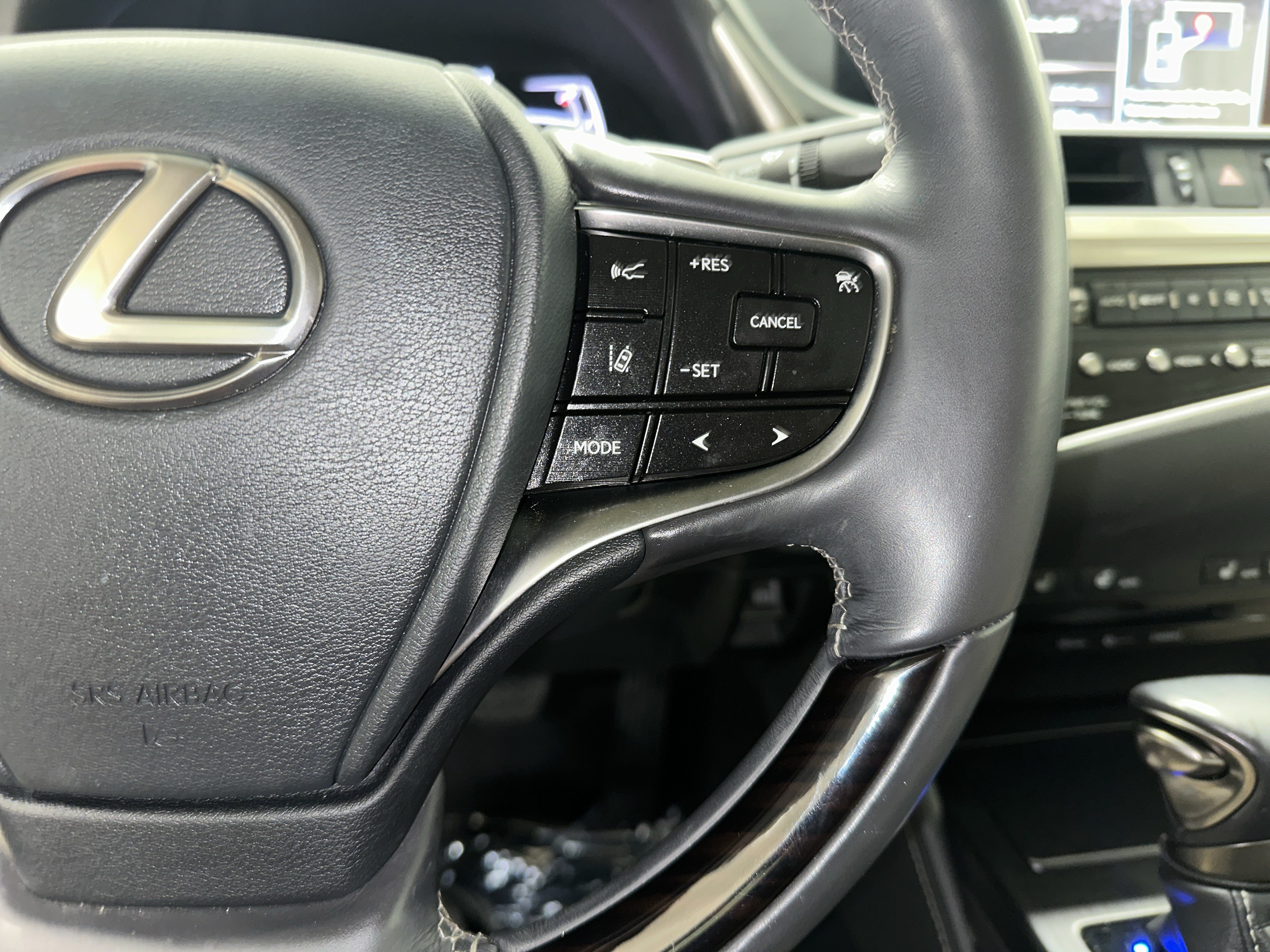 Used 2019 Lexus ES 350 w/ Premium Package FWD image 20