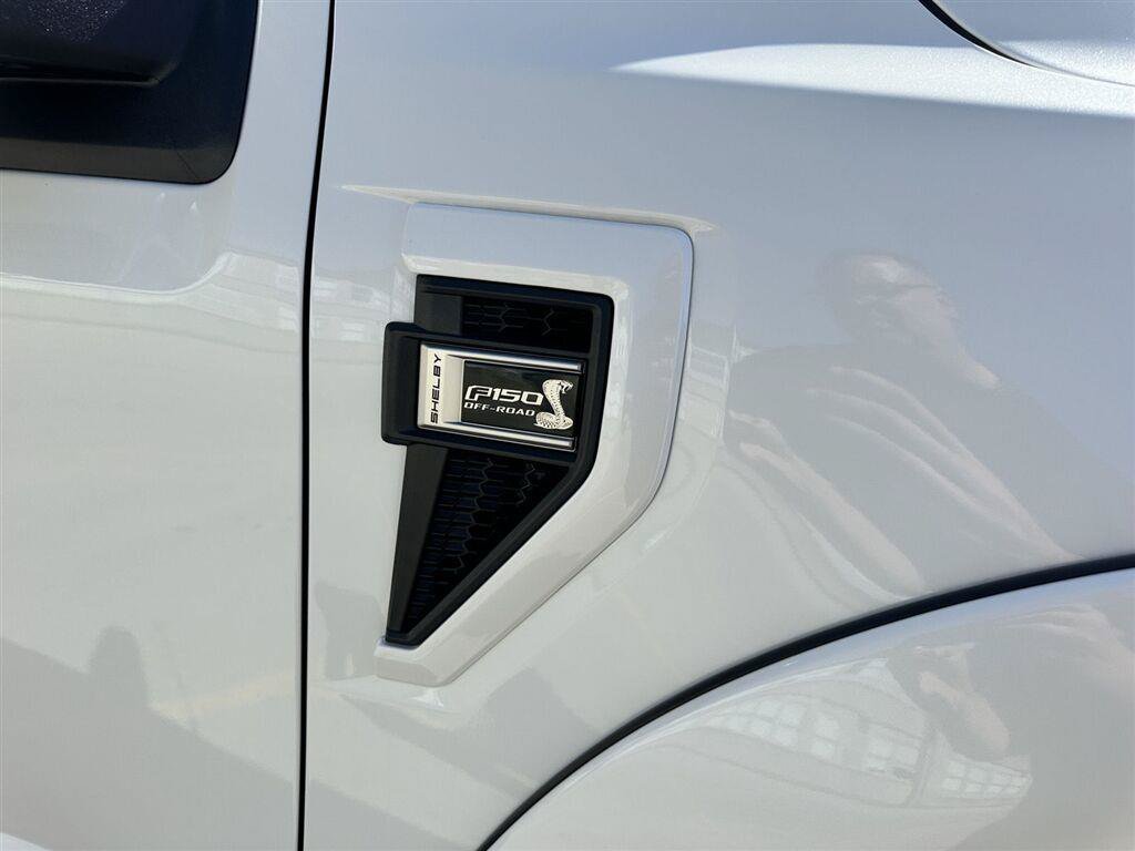 Used 2025 Ford F150 Lariat w/ Equipment Group 502A High AWD/4WD image 8