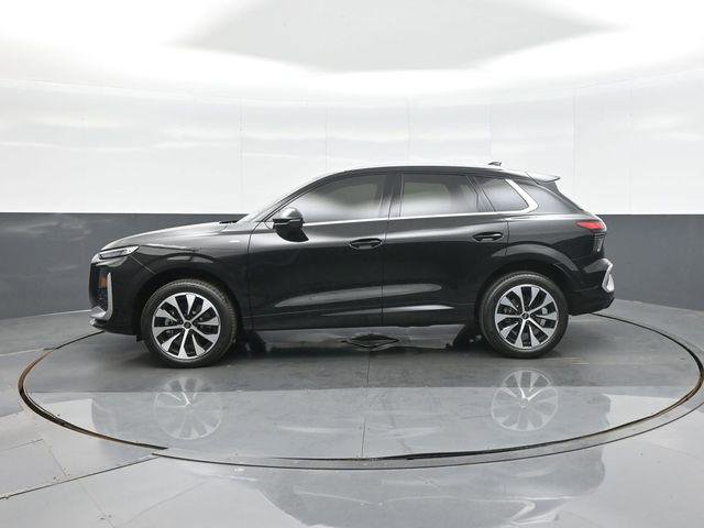 New 2026 Audi Q3 quattro 2.0T AWD/4WD image 4