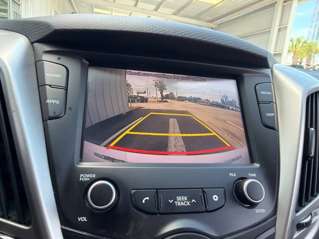 Used 2017 Hyundai Veloster FWD image 25