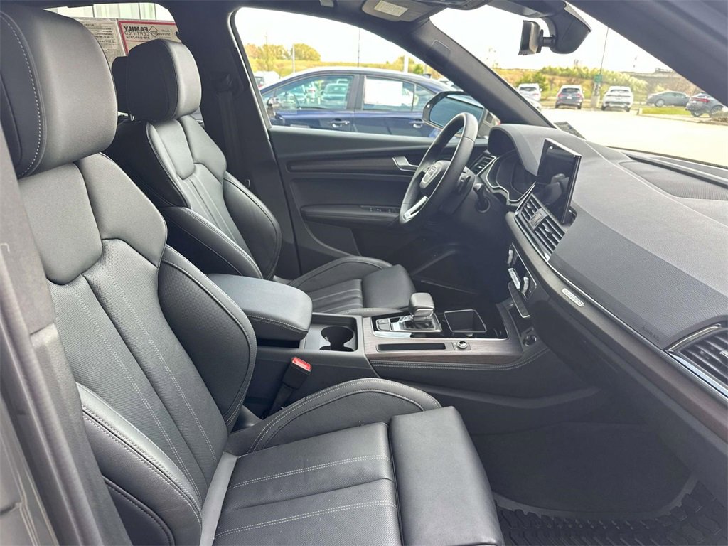 Used 2025 Audi Q5 2.0T Premium Plus image 11