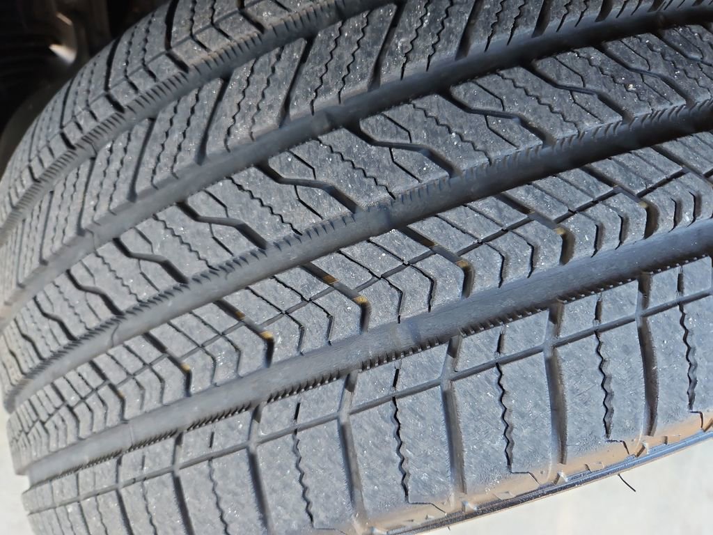 Used 2024 BMW X5 sDrive40i w/ Parking Assistance Package image 37