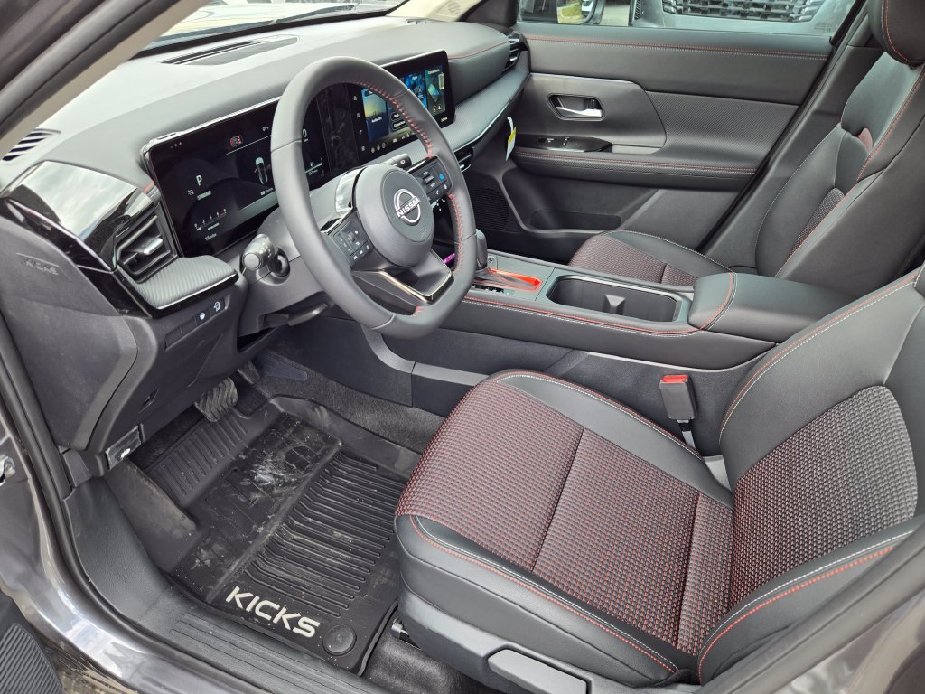 New 2026 Nissan Kicks SR w/ Cold Weather Package FWD image 13
