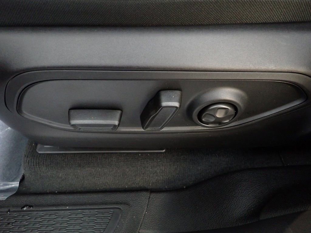 New 2025 Jeep Grand Cherokee Limited image 24