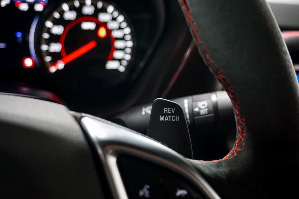 Used 2020 Chevrolet Camaro ZL1 image 56