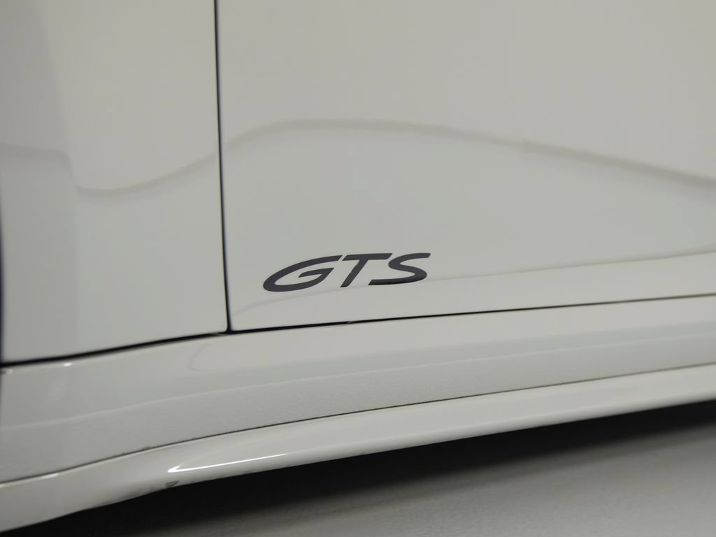 Certified 2022 Porsche 911 Carrera GTS RWD image 48