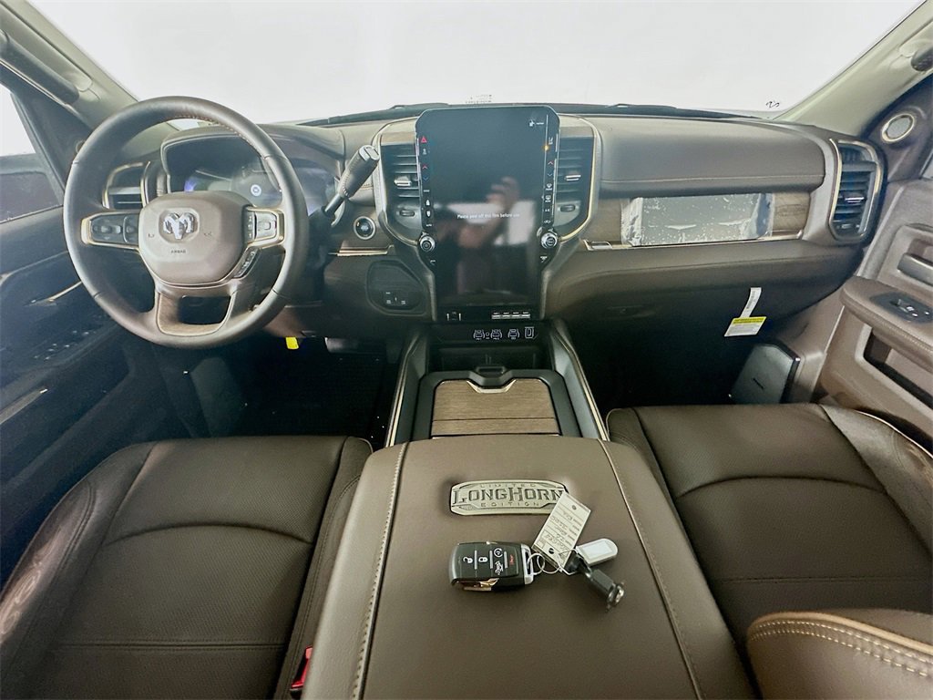 New 2026 RAM 3500 Longhorn image 9
