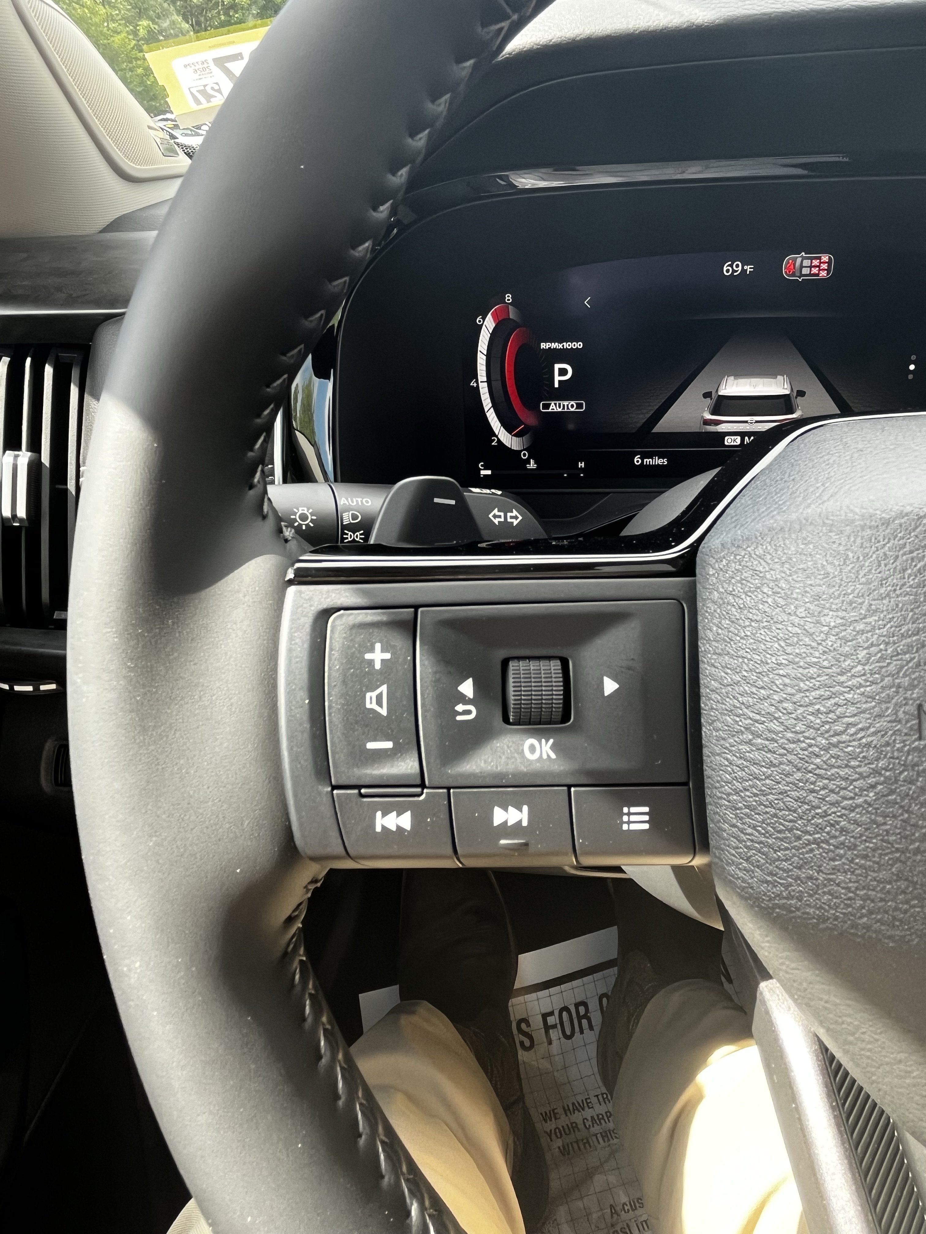 New 2026 Nissan Pathfinder Platinum w/ Accent Package AWD/4WD image 21
