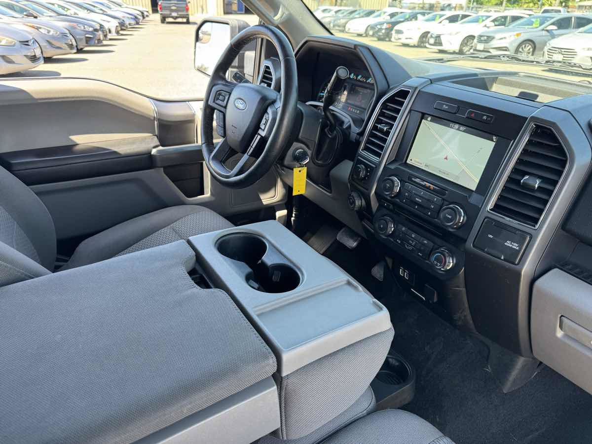 Used 2018 Ford F150 XLT w/ Equipment Group 302A Luxury AWD/4WD image 14
