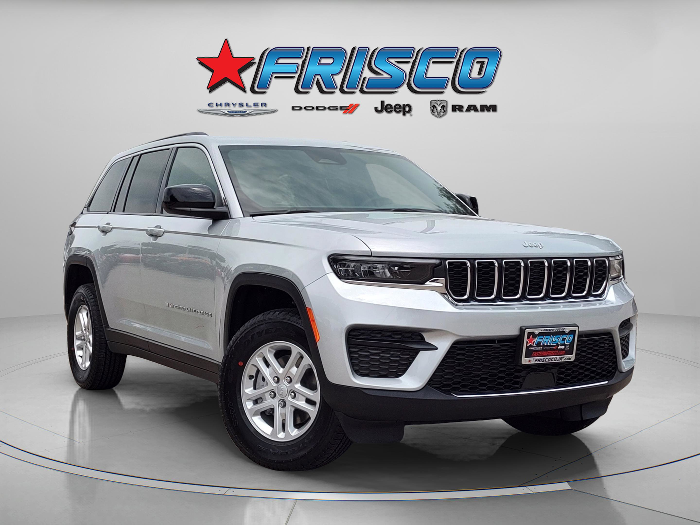 New 2025 Jeep Grand Cherokee Laredo w/ Luxury Tech Group I