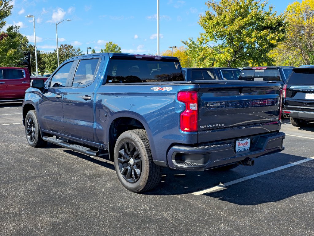 Certified 2022 Chevrolet Silverado 1500 Custom AWD/4WD image 10