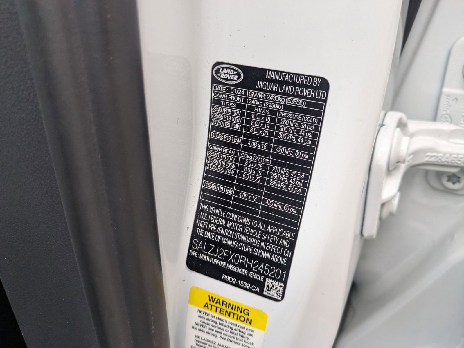 Used 2024 Land Rover Range Rover Evoque S image 30