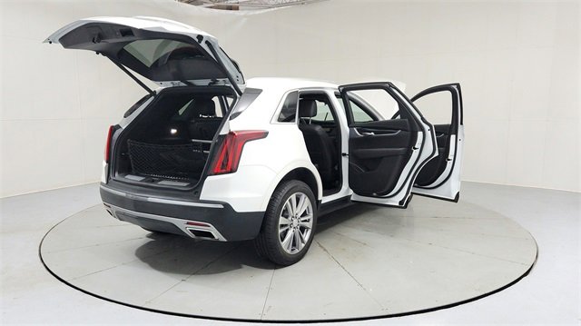 Certified 2024 Cadillac XT5 Premium Luxury w/ LPO, Floor Liner Package image 10