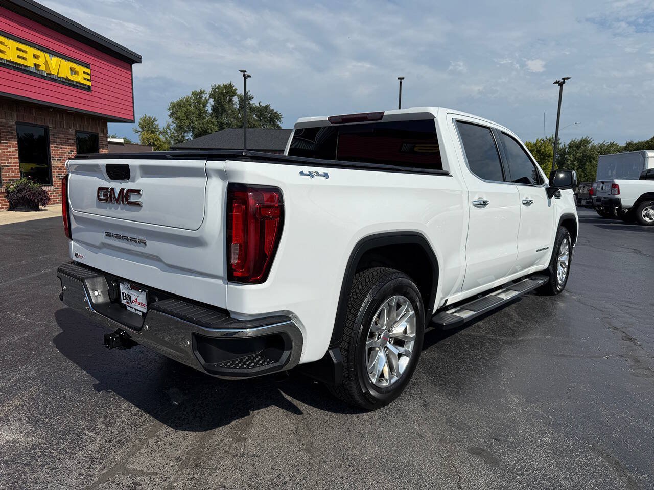 Used 2020 GMC Sierra 1500 SLT w/ SLT Premium Plus Package AWD/4WD image 7