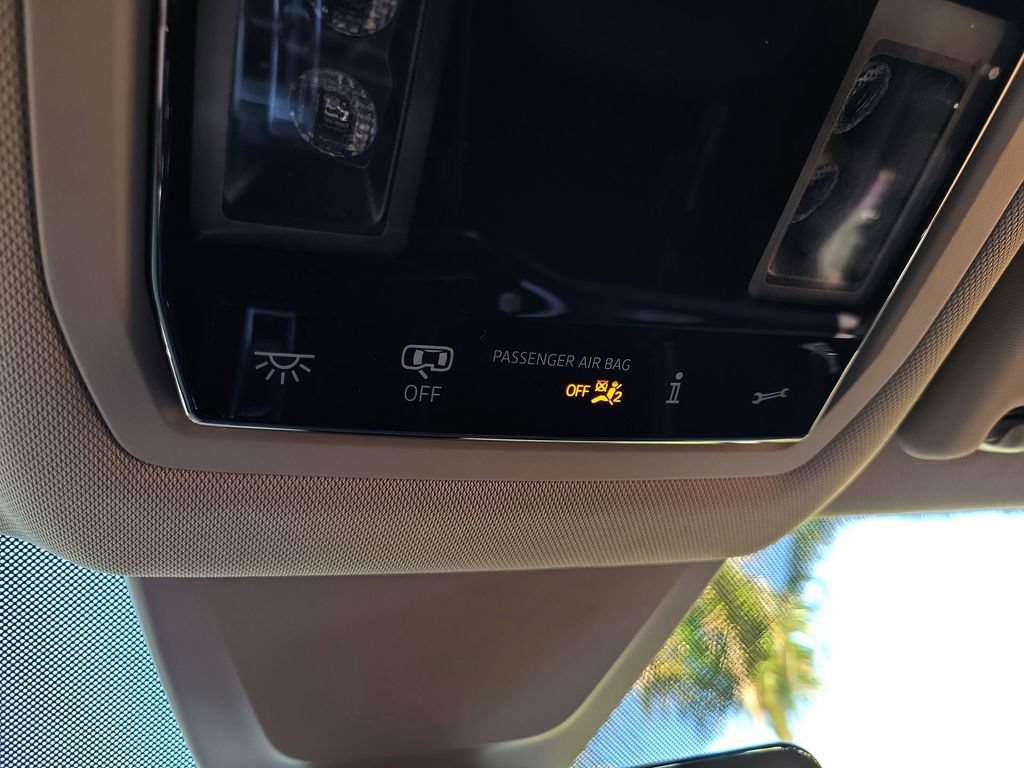 Used 2026 Volkswagen Atlas SE FWD image 21
