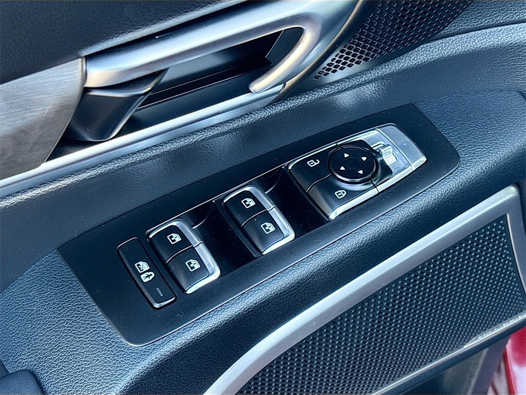 Used 2024 Kia Telluride EX X-Line image 18