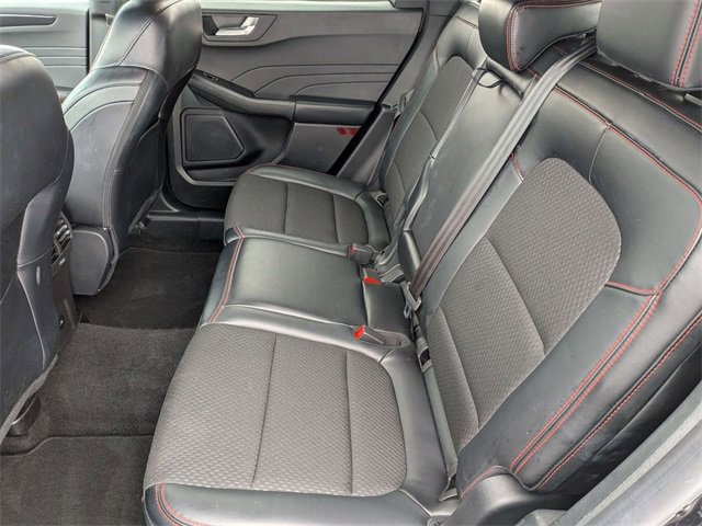 Used 2025 Ford Escape ST-Line image 24