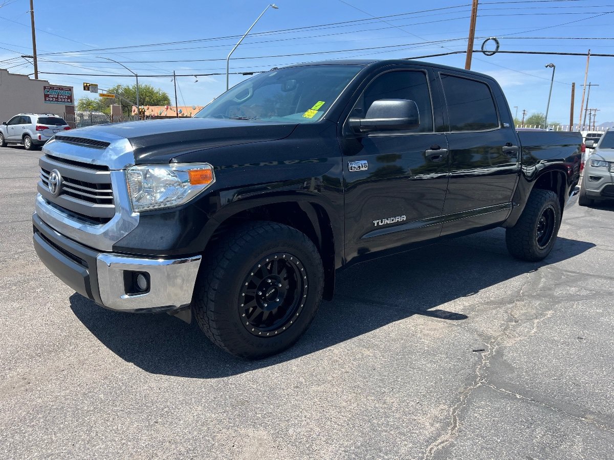 Used 2014 Toyota Tundra SR5 w/ SR5 Upgrade Package AWD/4WD image 10