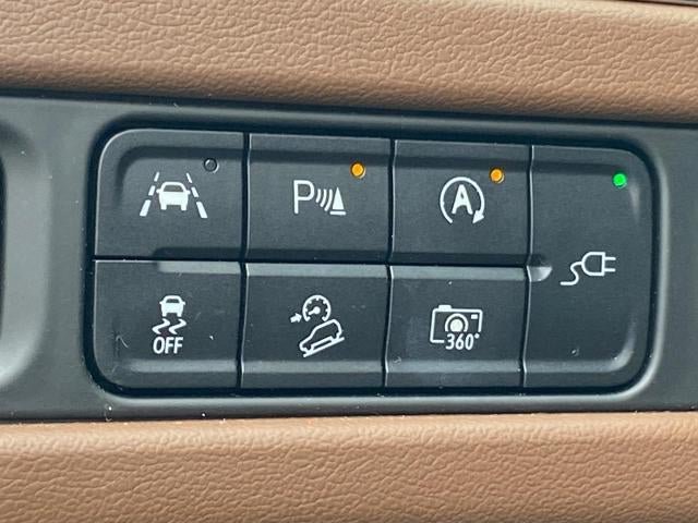 Used 2022 Chevrolet Tahoe High Country AWD/4WD image 18