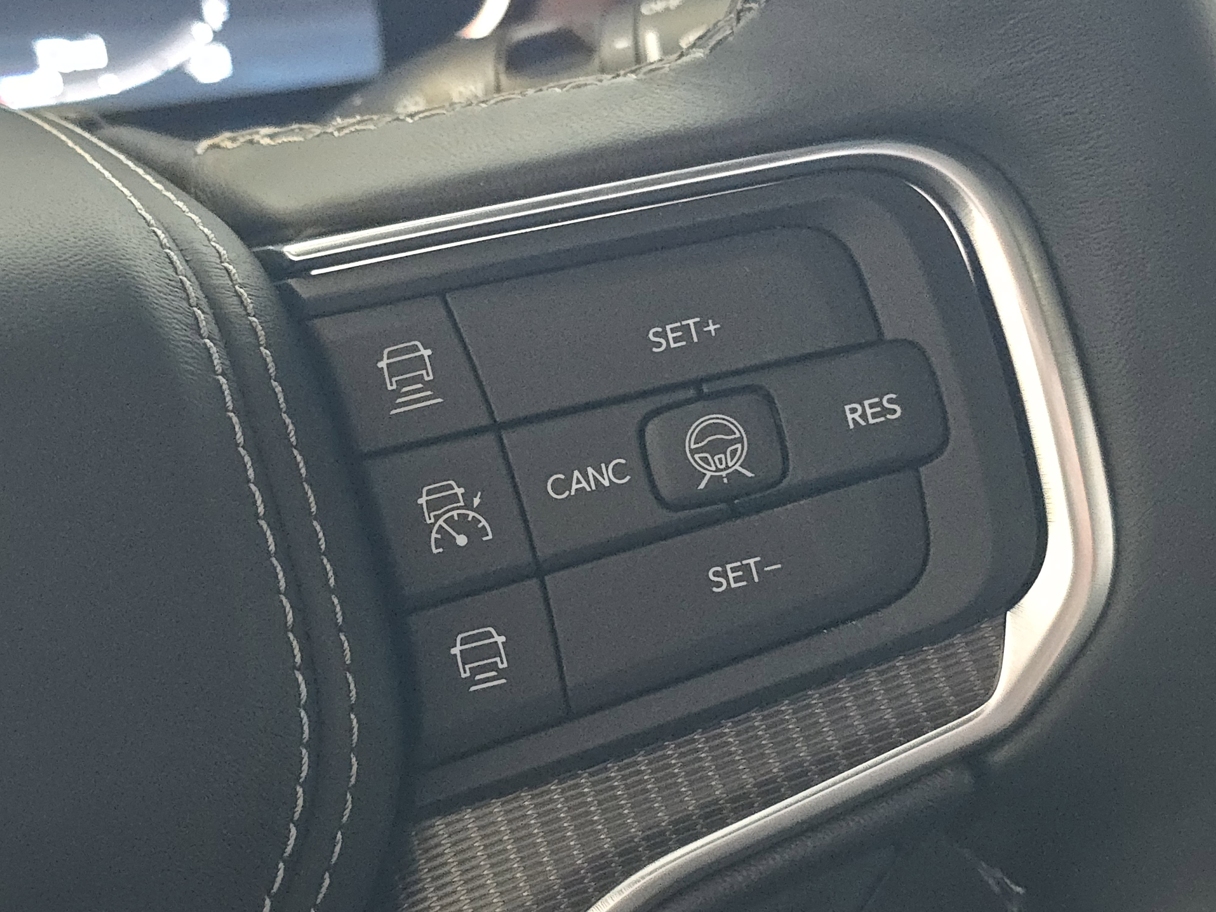 New 2026 Jeep Grand Wagoneer L Summit image 16