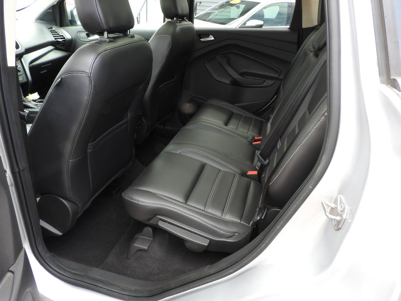 Used 2019 Ford Escape SEL AWD/4WD image 8