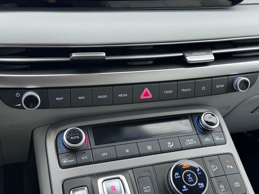 Used 2025 Hyundai Palisade SEL image 16
