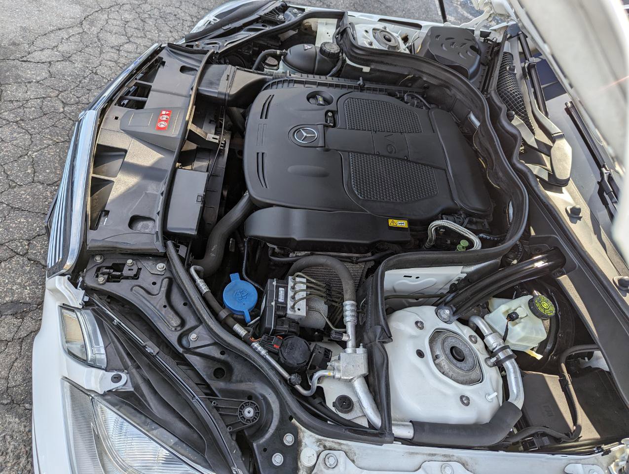 Used 2013 Mercedes-Benz E 350 4MATIC Sedan image 48