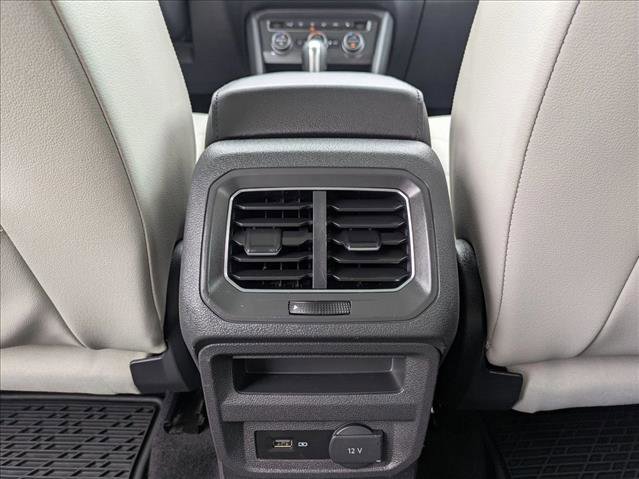 Used 2018 Volkswagen Tiguan SEL Premium AWD/4WD image 18